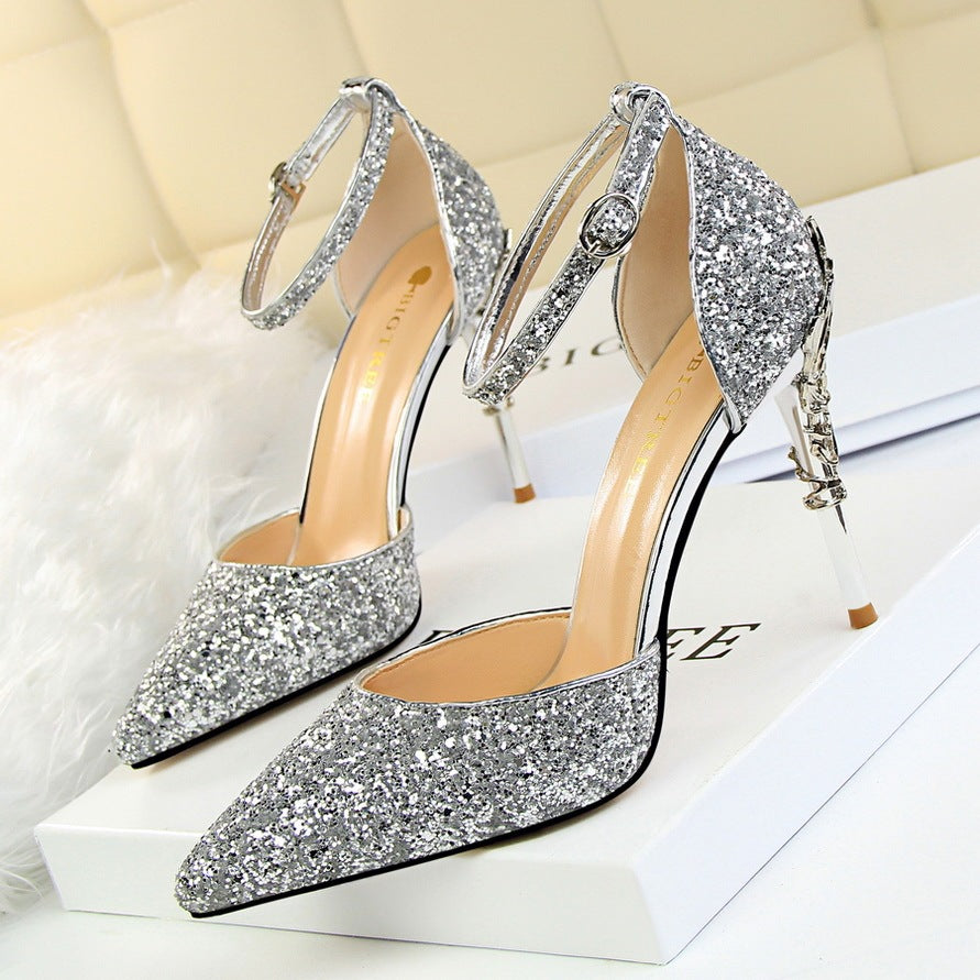 Talons hauts métalliques et pailletés