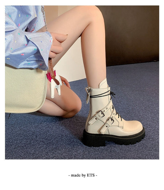 Petites bottes de moto à semelle épaisse