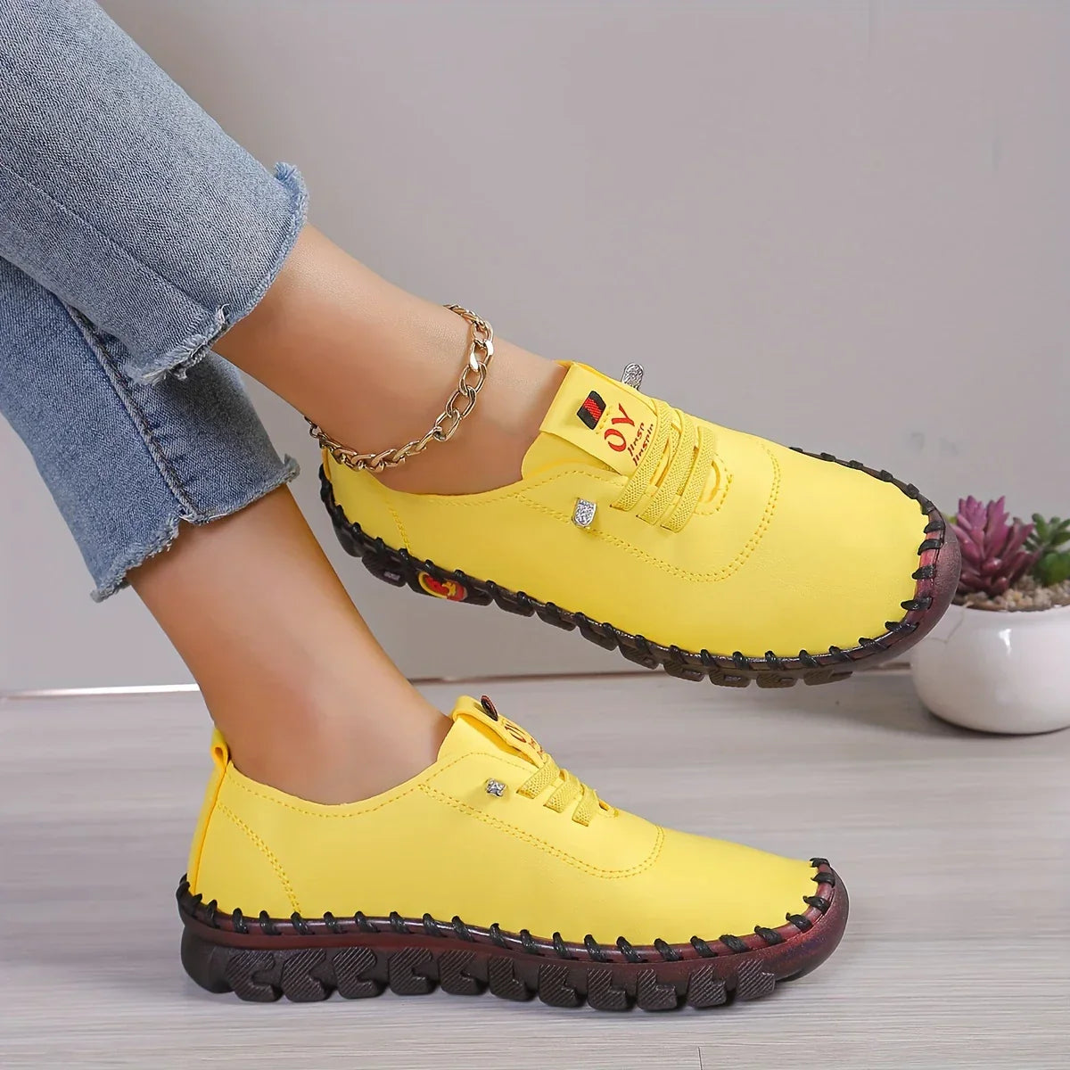 Chaussures orthopédiques souples et respirantes