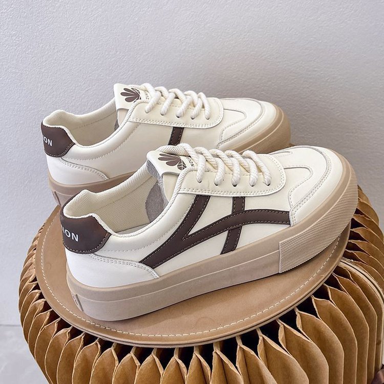 Chaussures à plateforme blanches