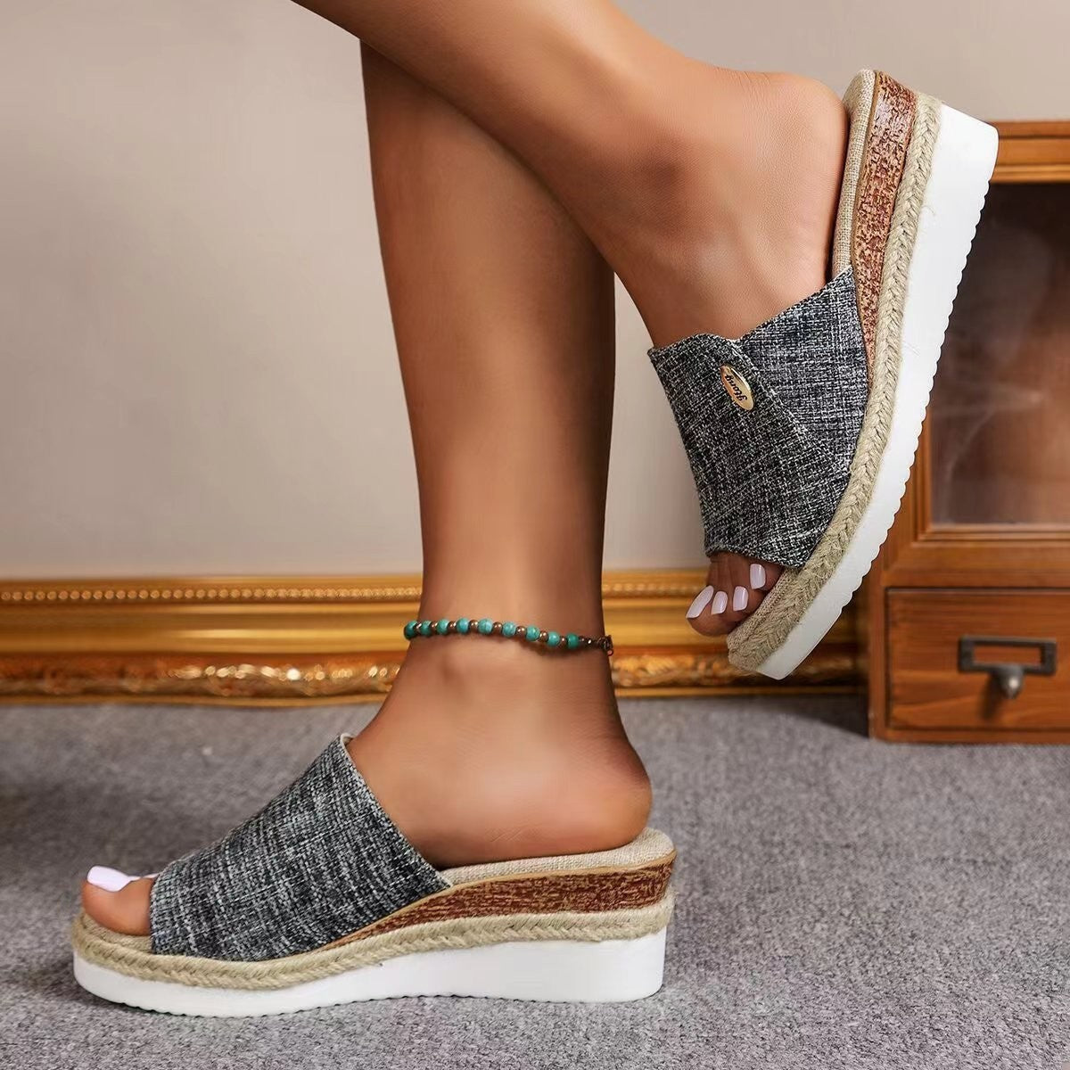 Sandales compensées en toile denim