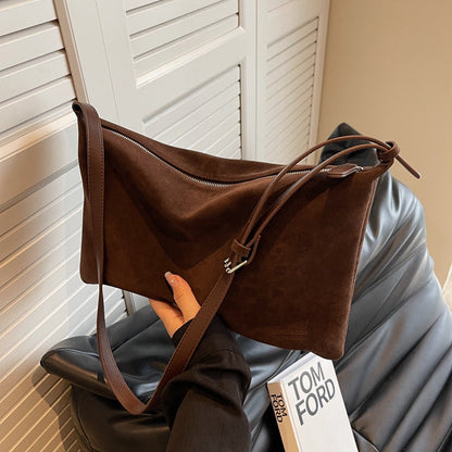 Sac de niche en daim.