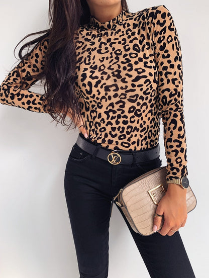 Pull à Col Rond Manches Longues.