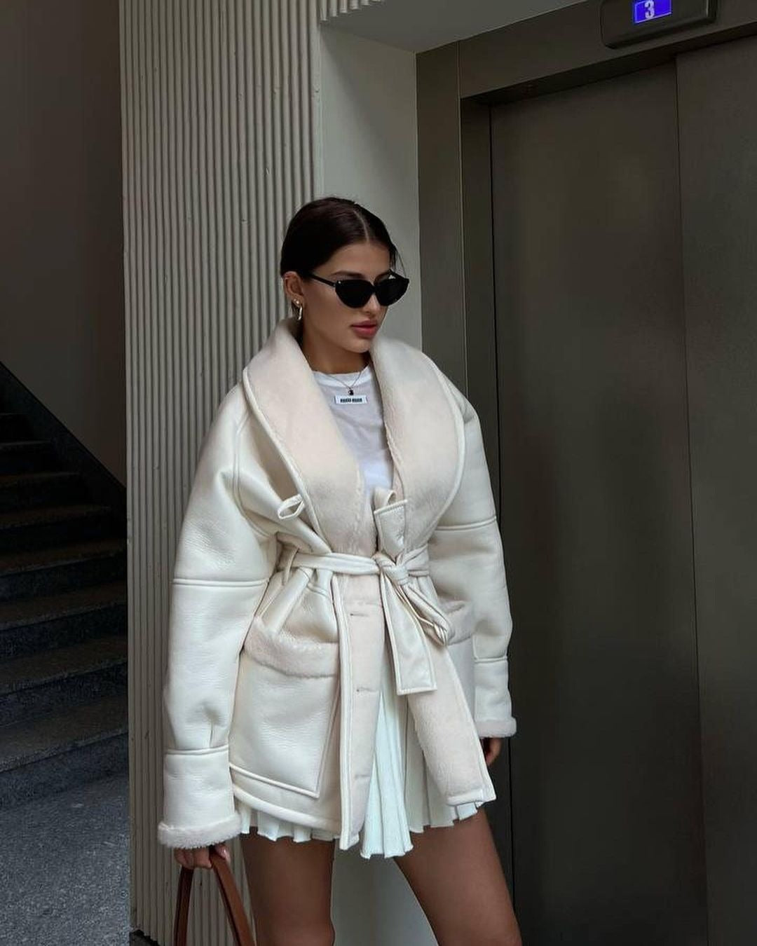 Manteau long en cuir et fourrure style coréen