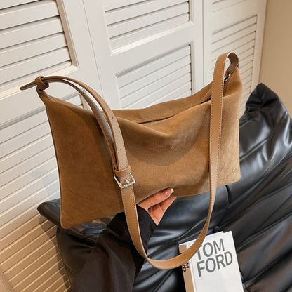 Sac de niche en daim.