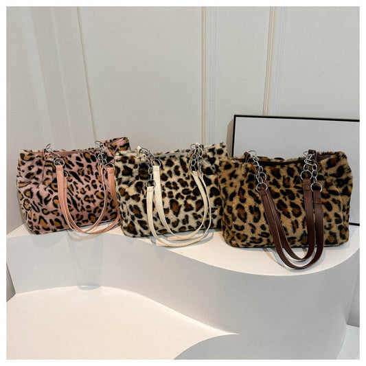Sac à dos tendance en peluche
